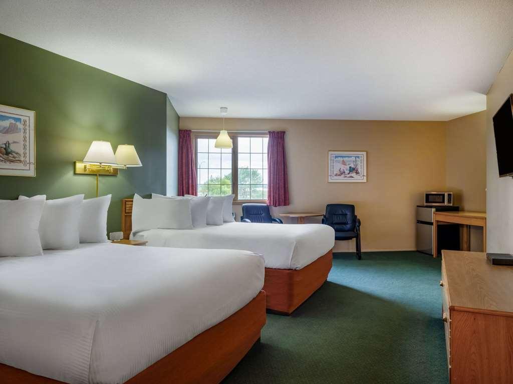 Travelodge By Wyndham Lacombe Kamer foto